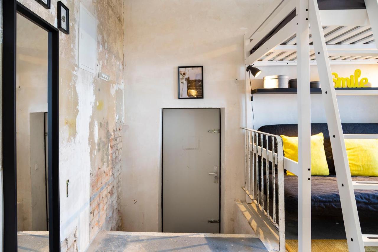Shabby Chic Apartment +Freshly Furnished +Self Check-In Berlino Esterno foto